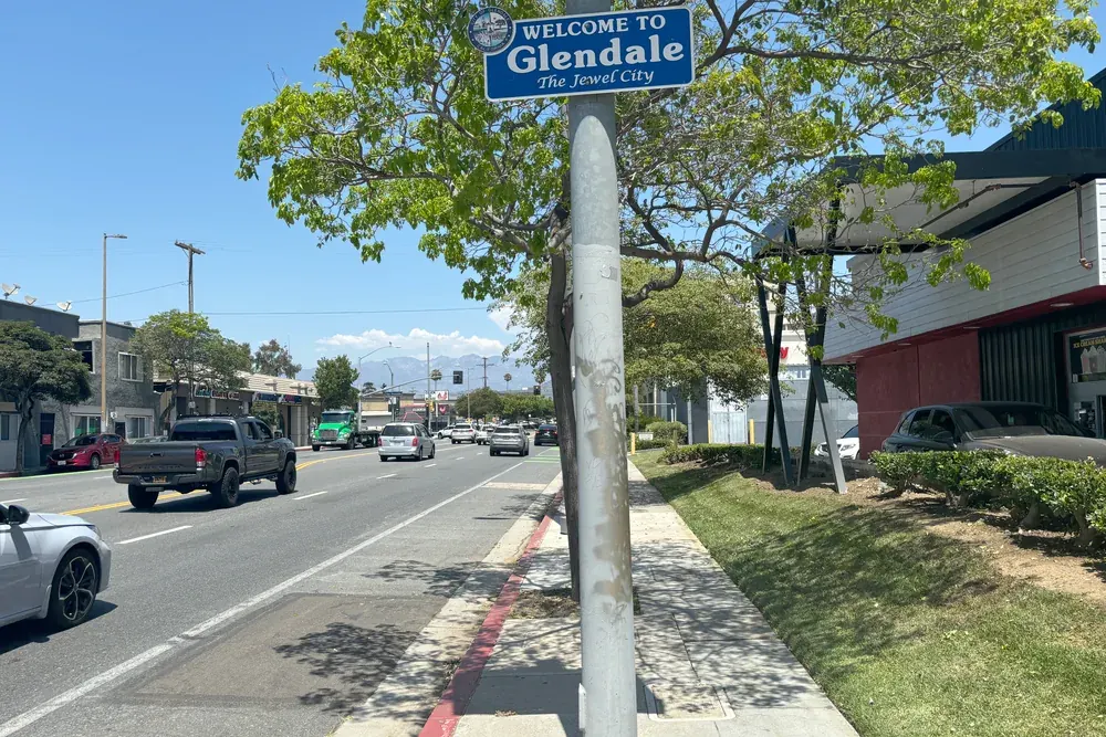 Why Glendale Will Not Let You Fence Your Front Yard
